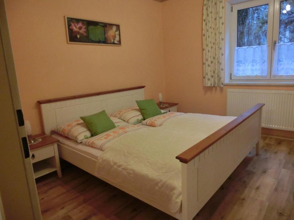 Gaestehaus Forstner Loich Ruang foto